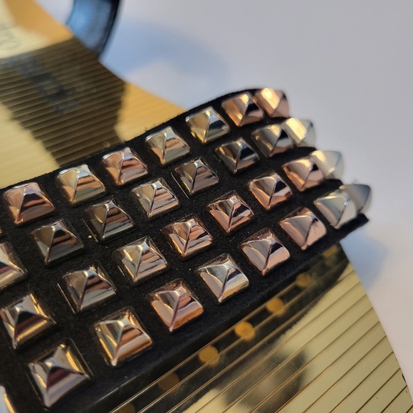 NWOB Pedro Garcia Españá Gold Sandals - Picture 4 of 10